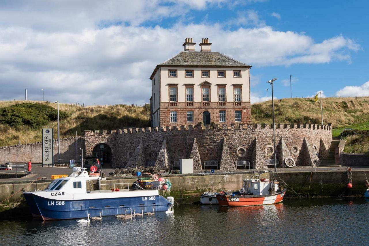 Merchant'S House - Large Two Floor Apartment!! Sleeps Up To 11 People, First Floor Available Separately, Sleeping 2 People At A Reduced Rate!!! Eyemouth Exterior photo