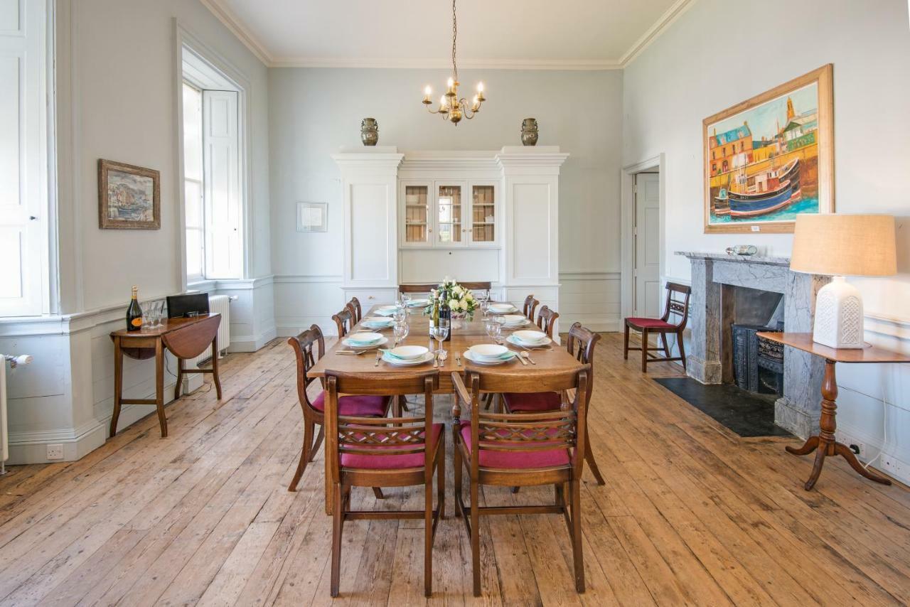 Merchant'S House - Large Two Floor Apartment!! Sleeps Up To 11 People, First Floor Available Separately, Sleeping 2 People At A Reduced Rate!!! Eyemouth Exterior photo