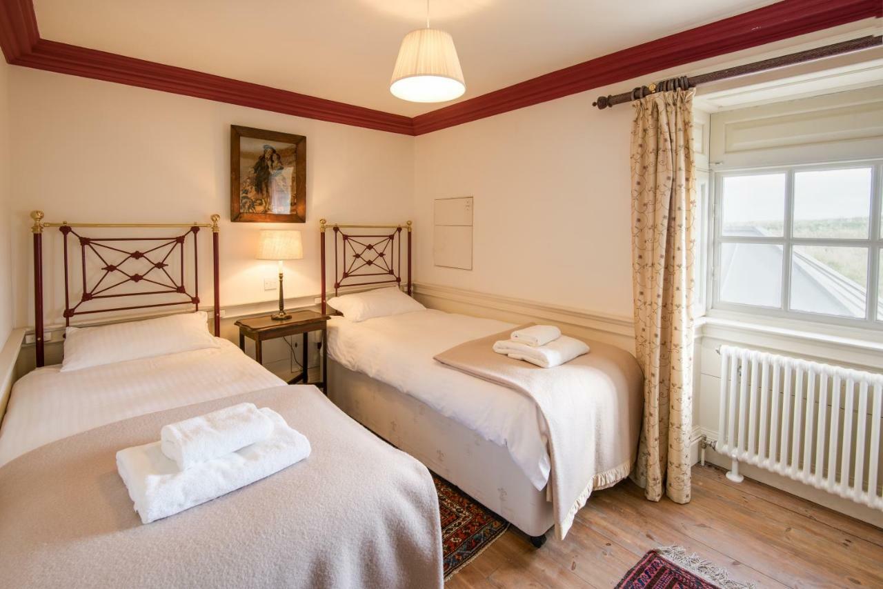 Merchant'S House - Large Two Floor Apartment!! Sleeps Up To 11 People, First Floor Available Separately, Sleeping 2 People At A Reduced Rate!!! Eyemouth Exterior photo