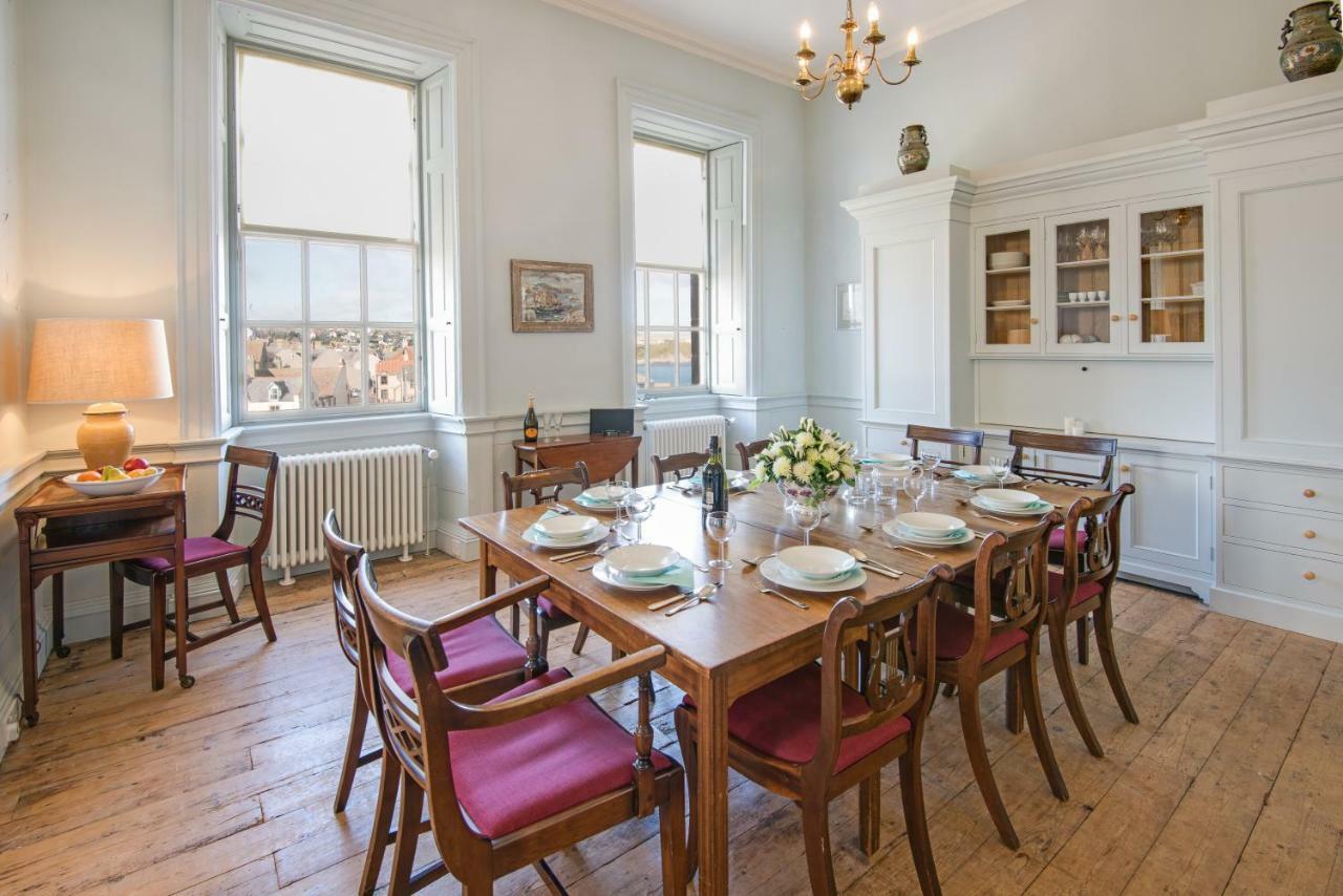 Merchant'S House - Large Two Floor Apartment!! Sleeps Up To 11 People, First Floor Available Separately, Sleeping 2 People At A Reduced Rate!!! Eyemouth Exterior photo